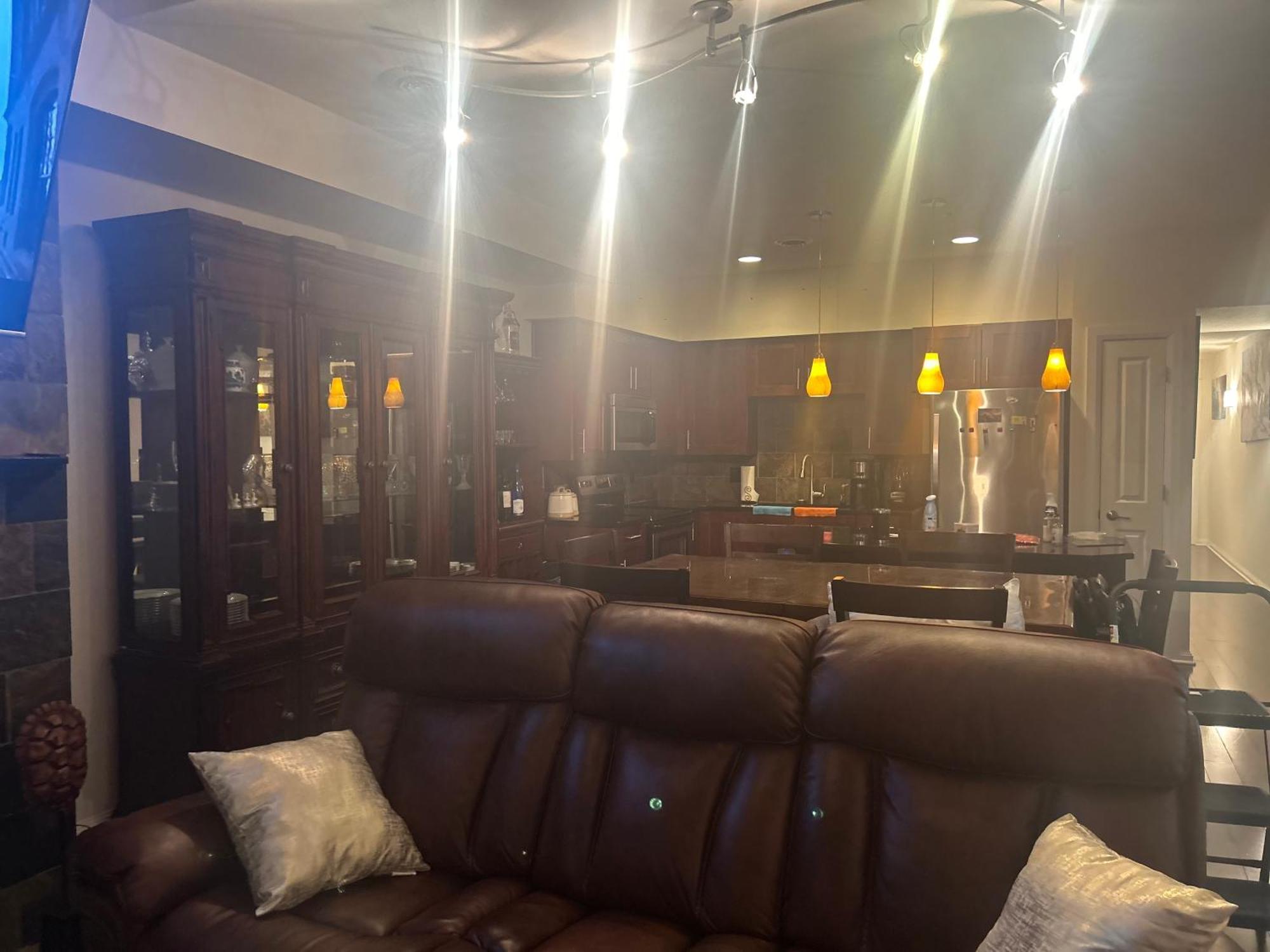 קליבלנד Bed And Breakfast In The Lake View Penthouse מראה חיצוני תמונה