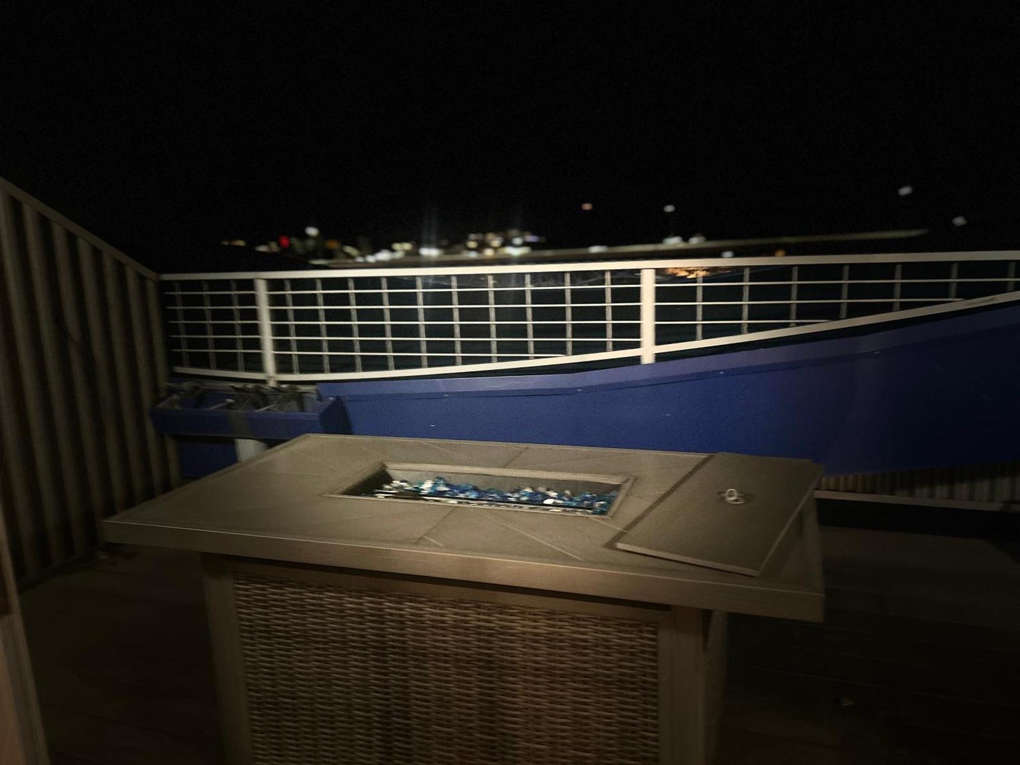 קליבלנד Bed And Breakfast In The Lake View Penthouse מראה חיצוני תמונה